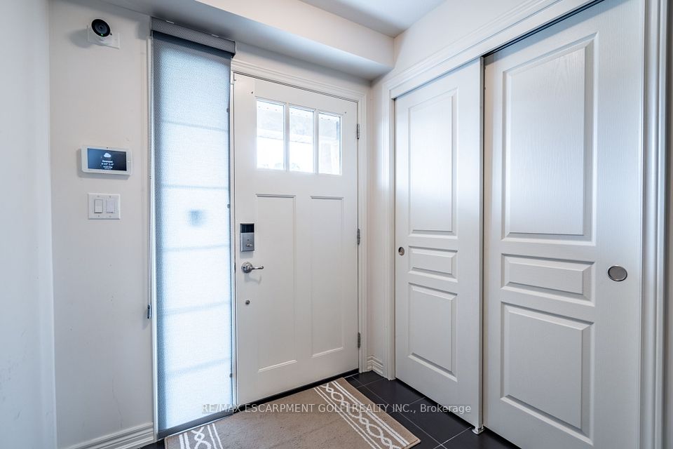 96 Monarch Street, Welland, ON L3C 0G6