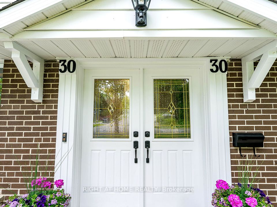 30 Parfield Drive, Toronto, ON M2J 1B9
