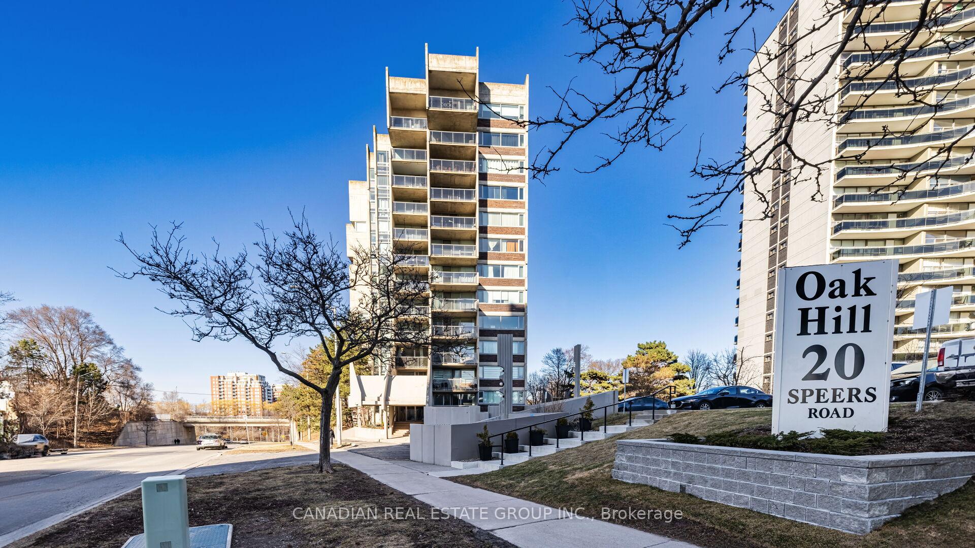 3 Bedrooms Condo at 20 Speers, Oakville For sale