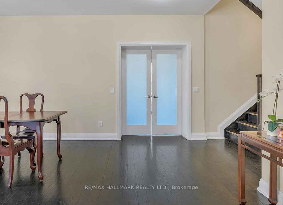 Entrance To Family Room & Kitchen Area