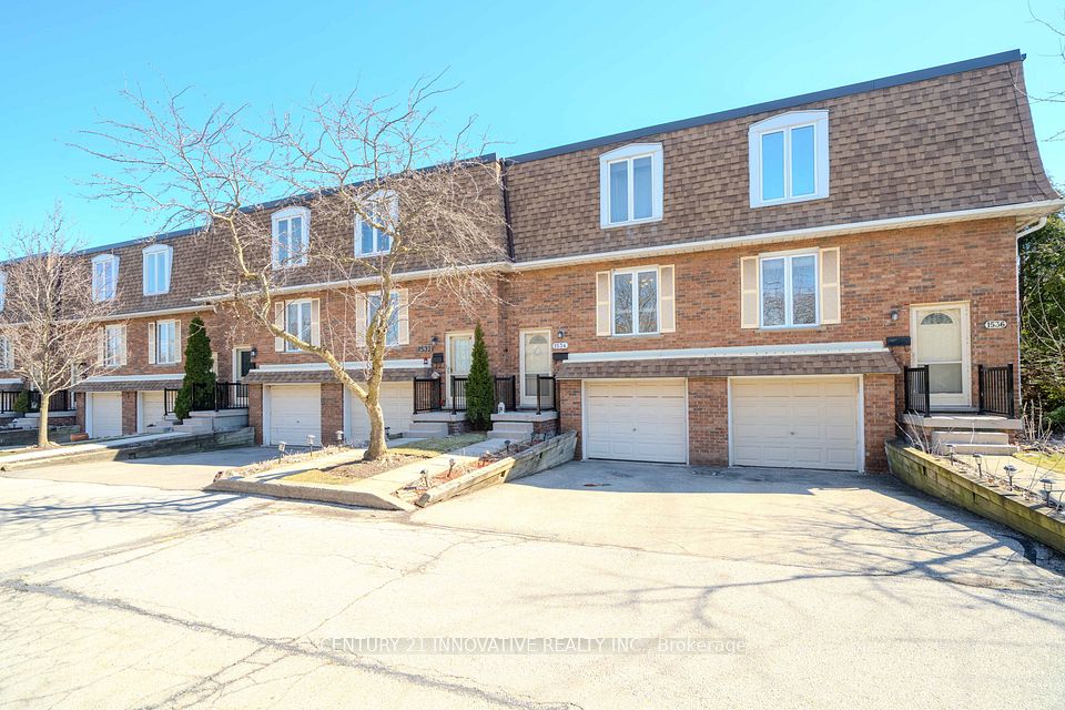 1534 Westminster Place, Burlington, ON L7P 2B5