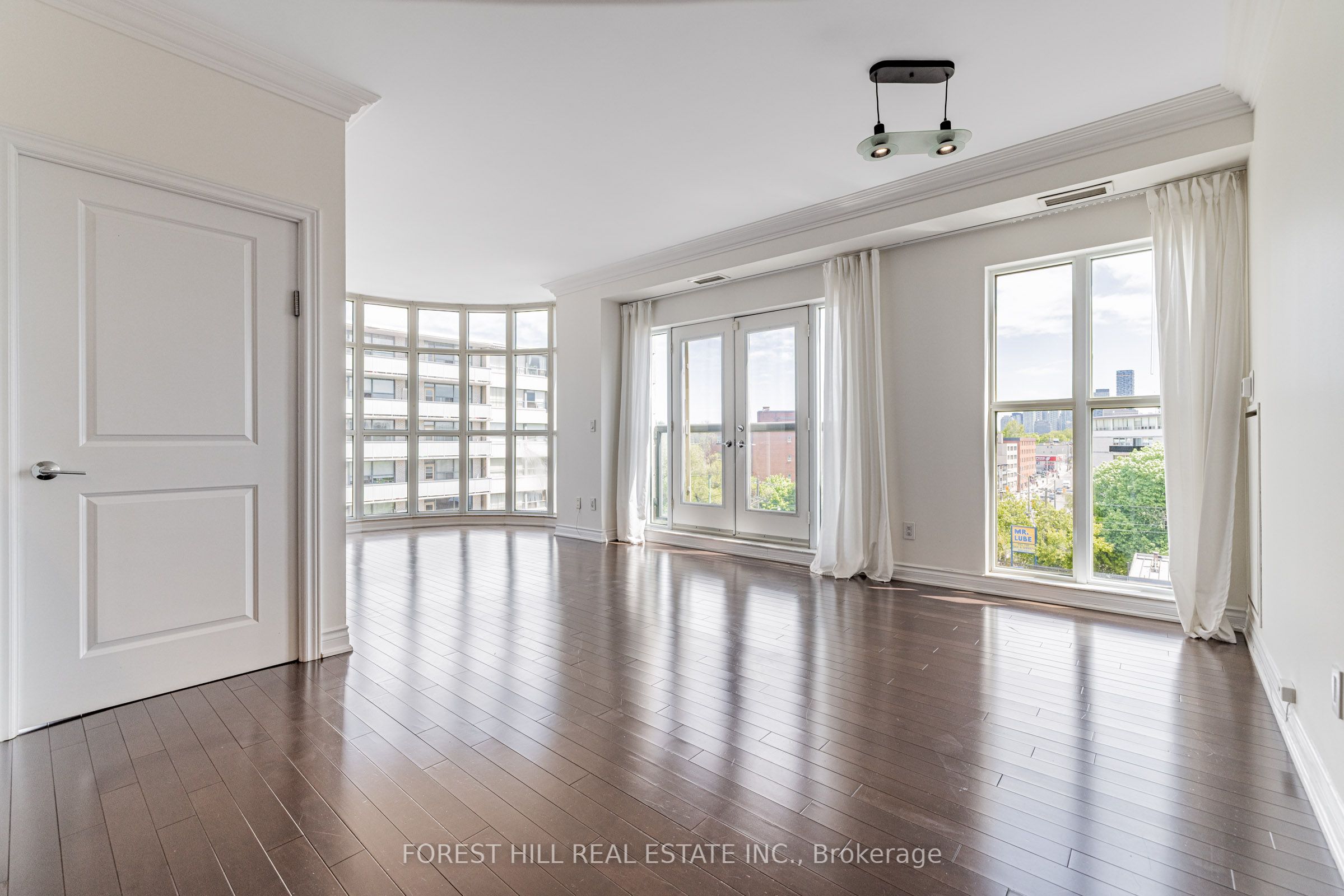 800 Spadina Road, #602