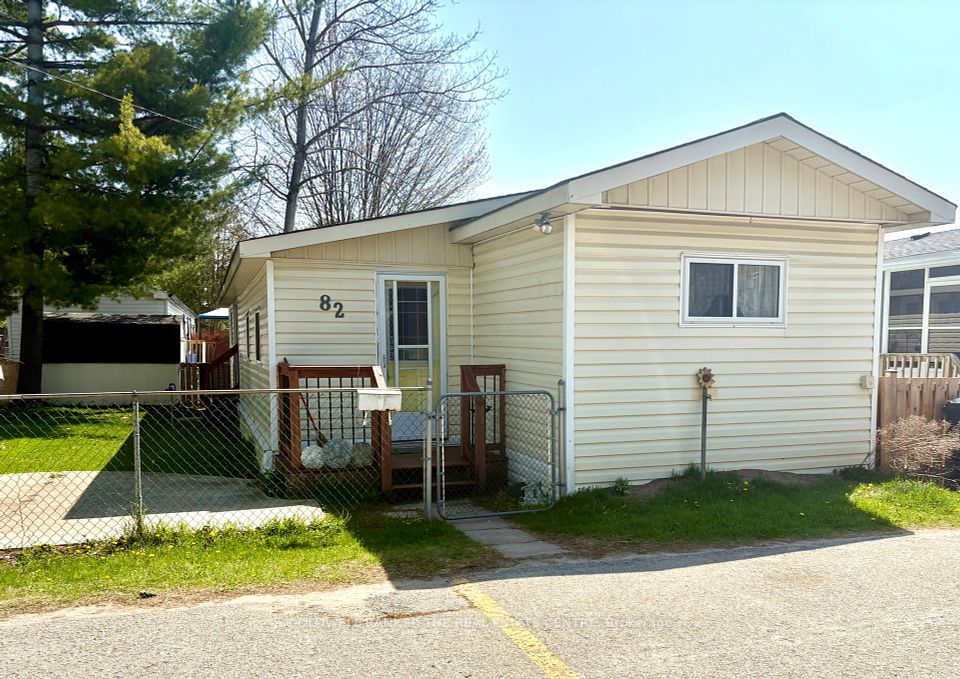 82 Seventh Street, Essa, ON L3W 0L4