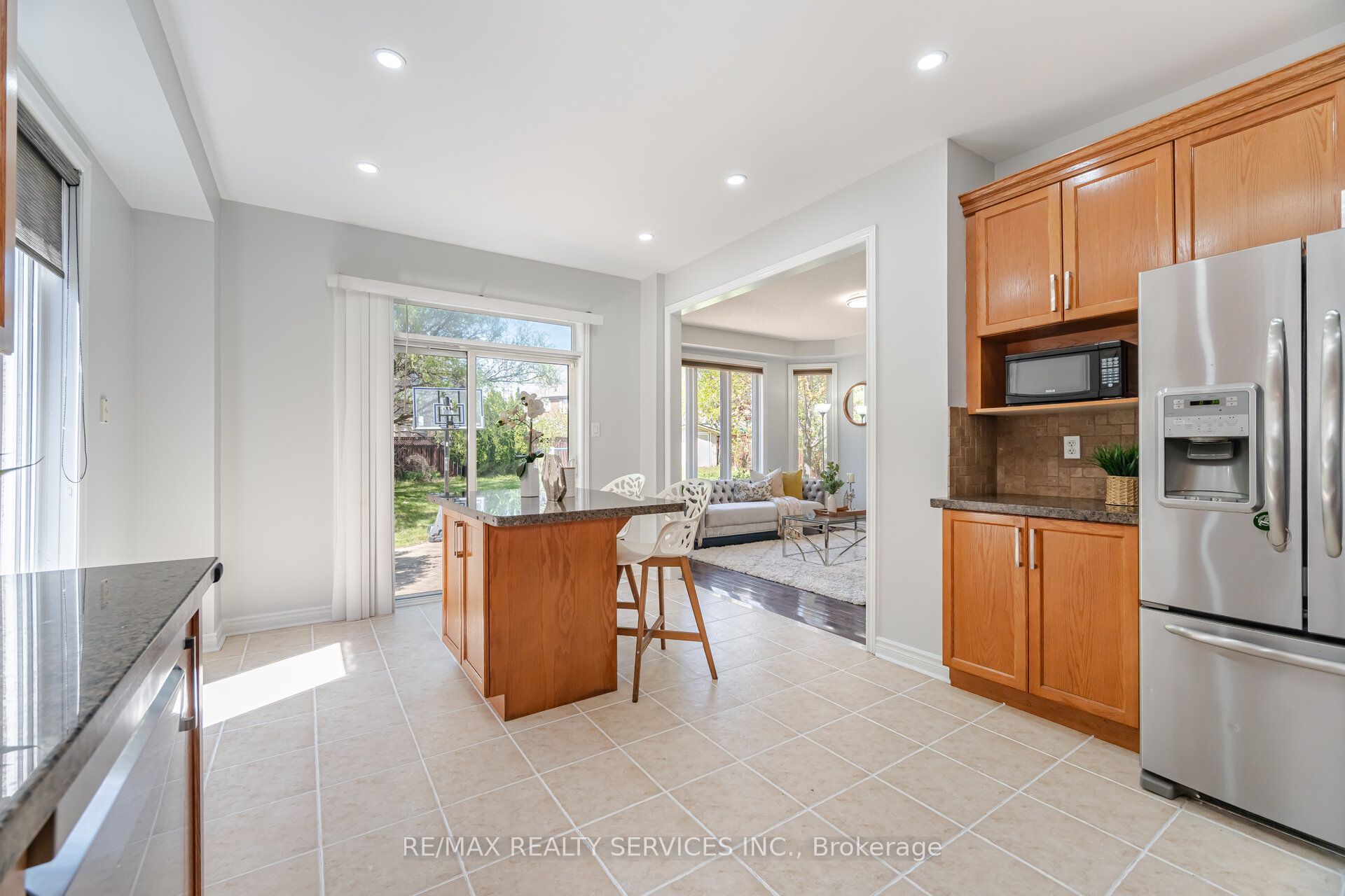 69 Harbourtown Crescent