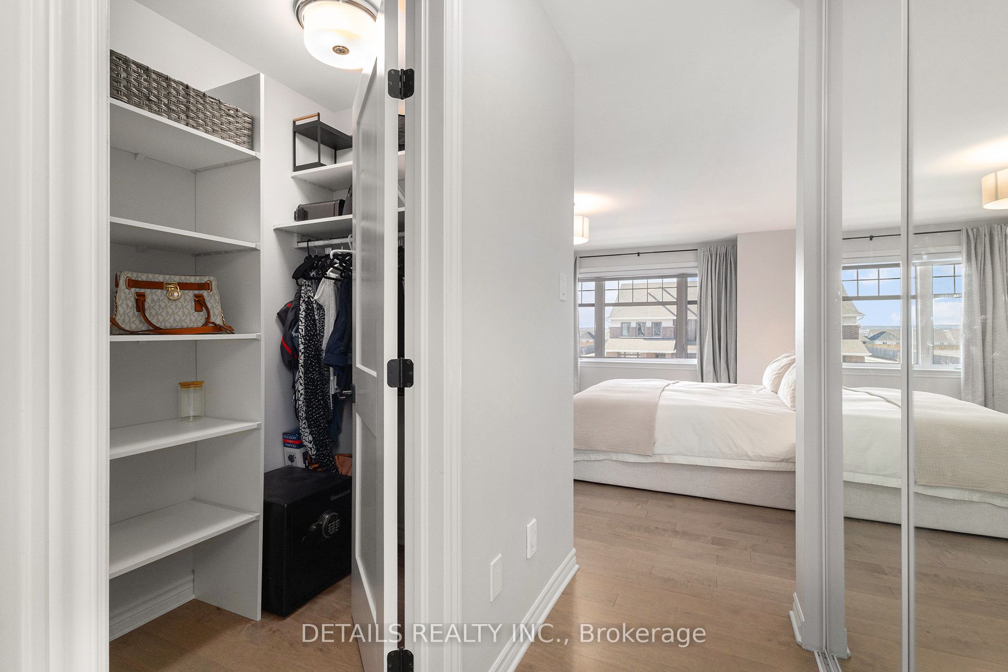 480 Famille Laporte Avenue, Orleans - Cumberland and Area 1110 - Camelot