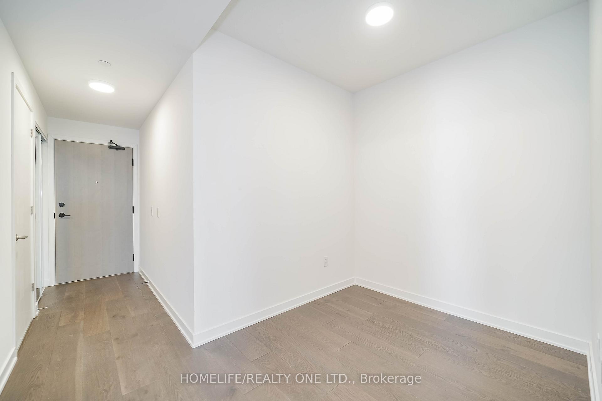 4 Bedrooms Condo at 130 River, Toronto For sale
