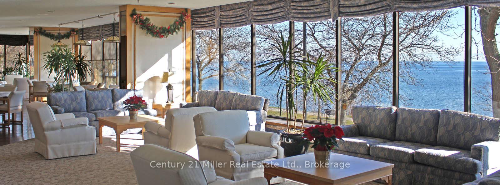 2 Bedrooms Condo at 2180 Marine, Oakville For sale