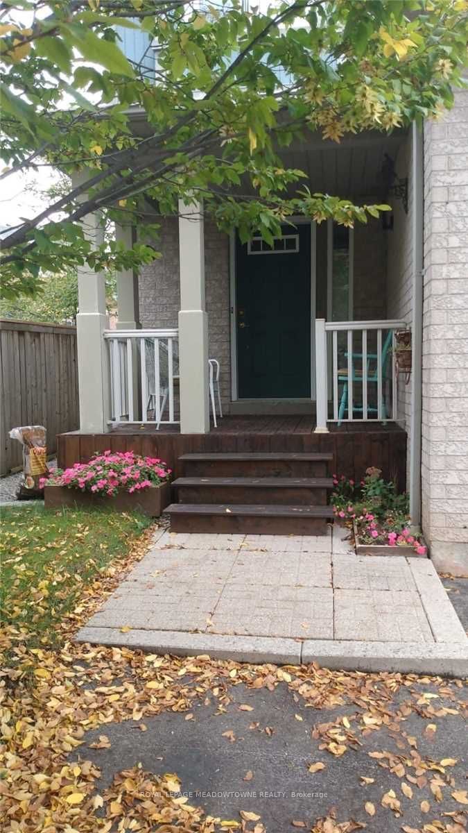 5537 Creditrise Place, Mississauga, ON L5M 6E3