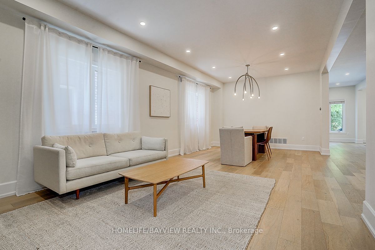 46 Canyon Hill Avenue