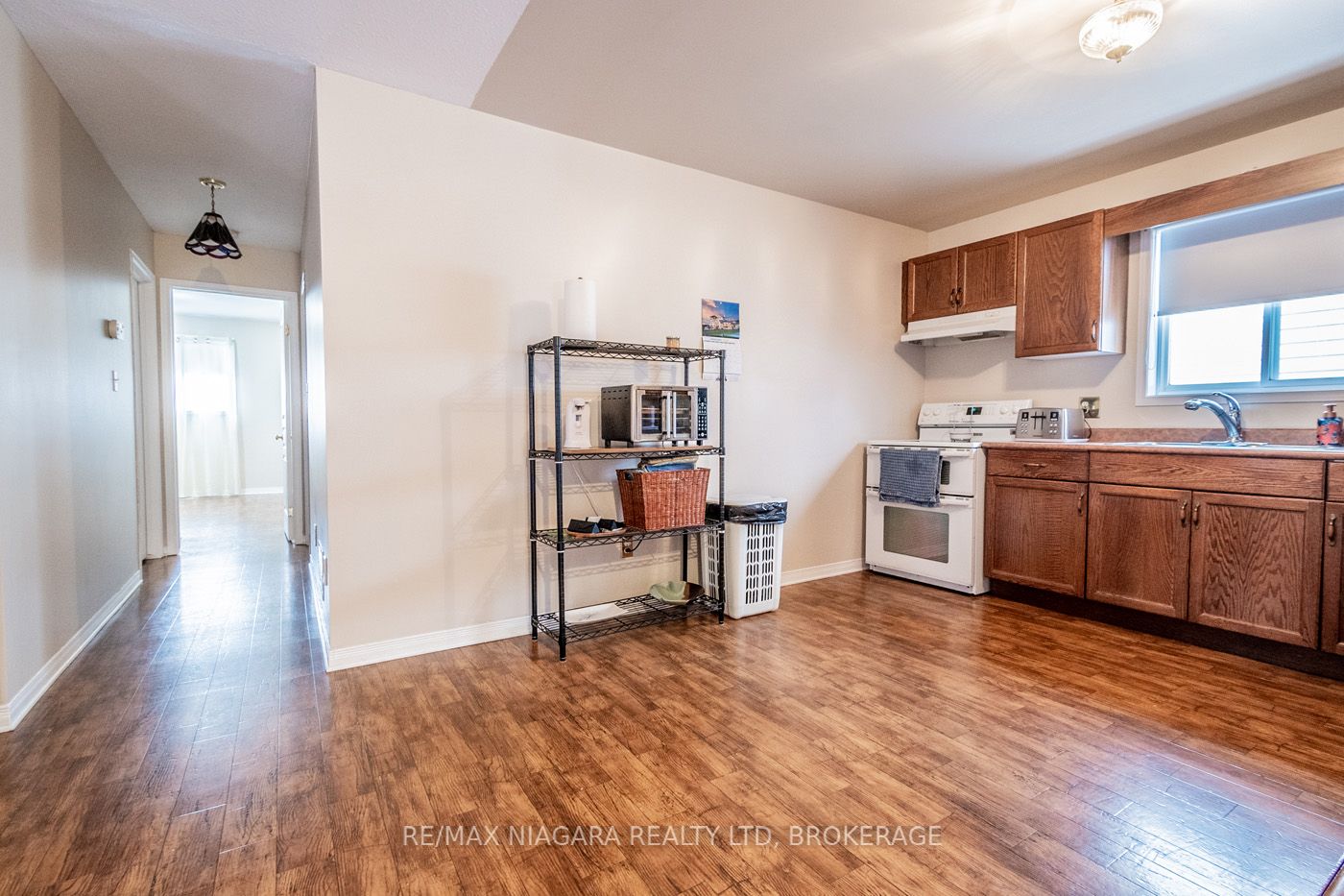 14 JENNIFER Crescent