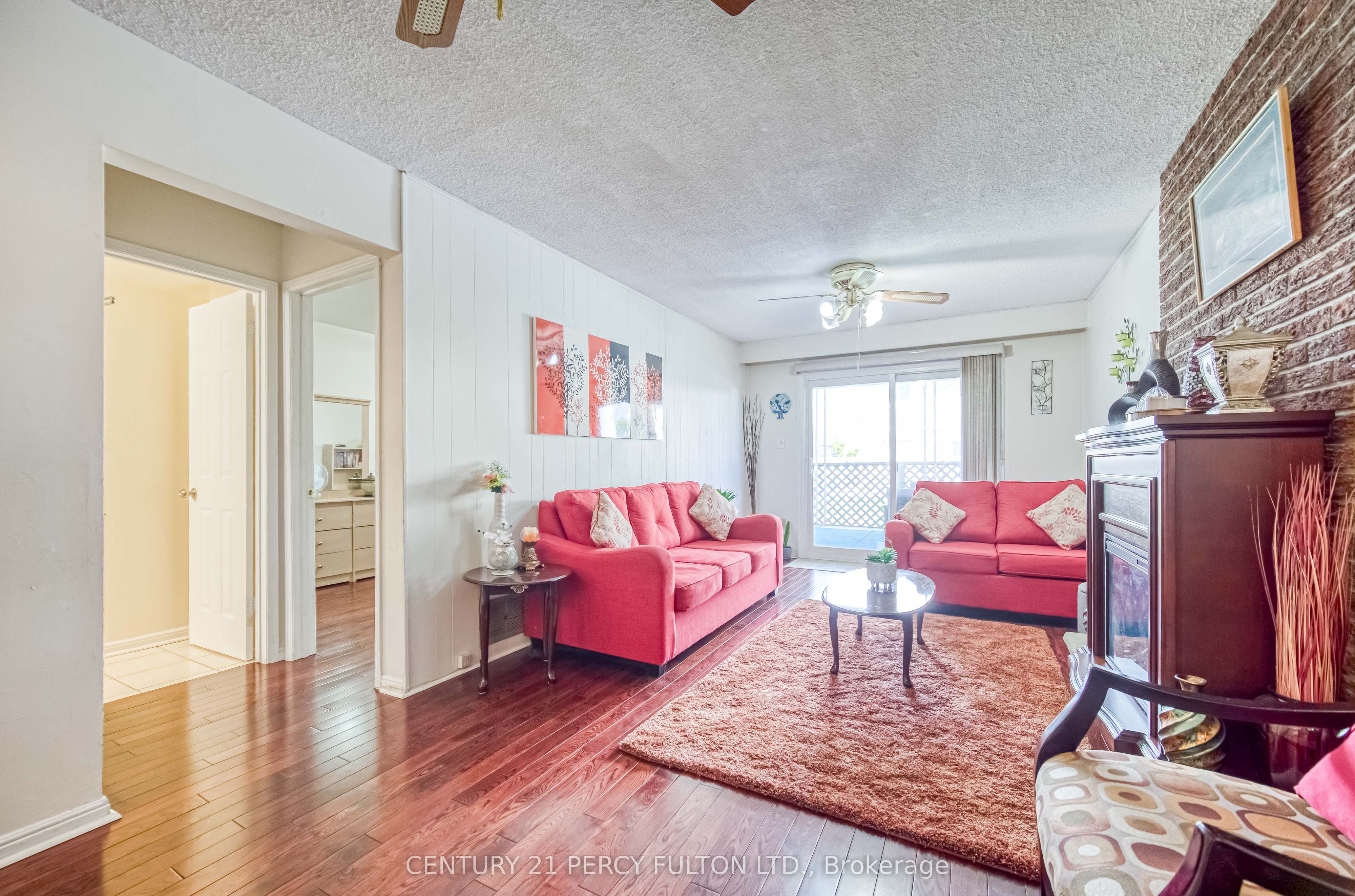 120 Granada Crescent