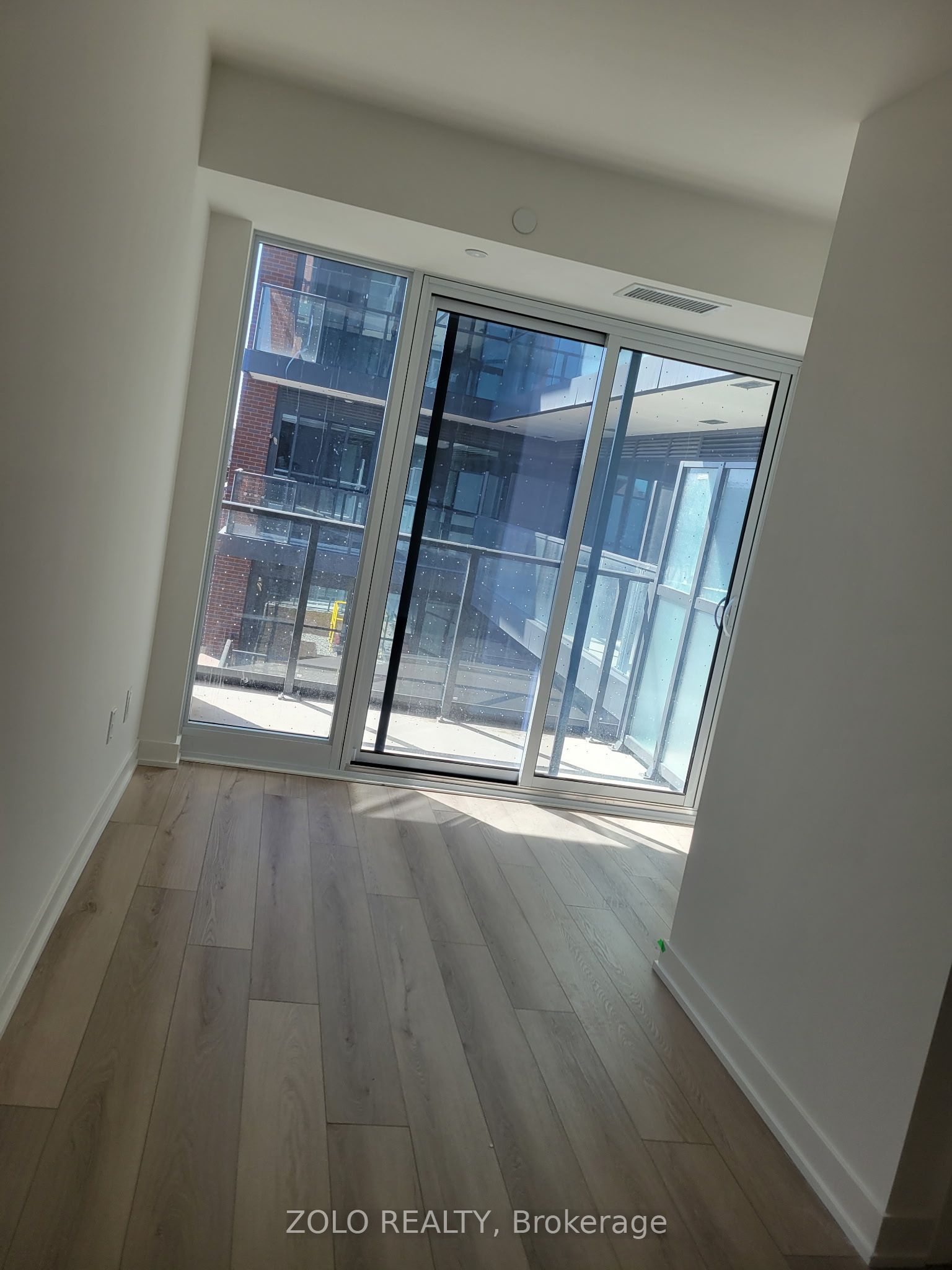 5 Lakeview Avenue, #320