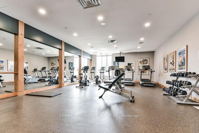 1 Bedroom Condo at 8 Mondeo, Toronto For sale