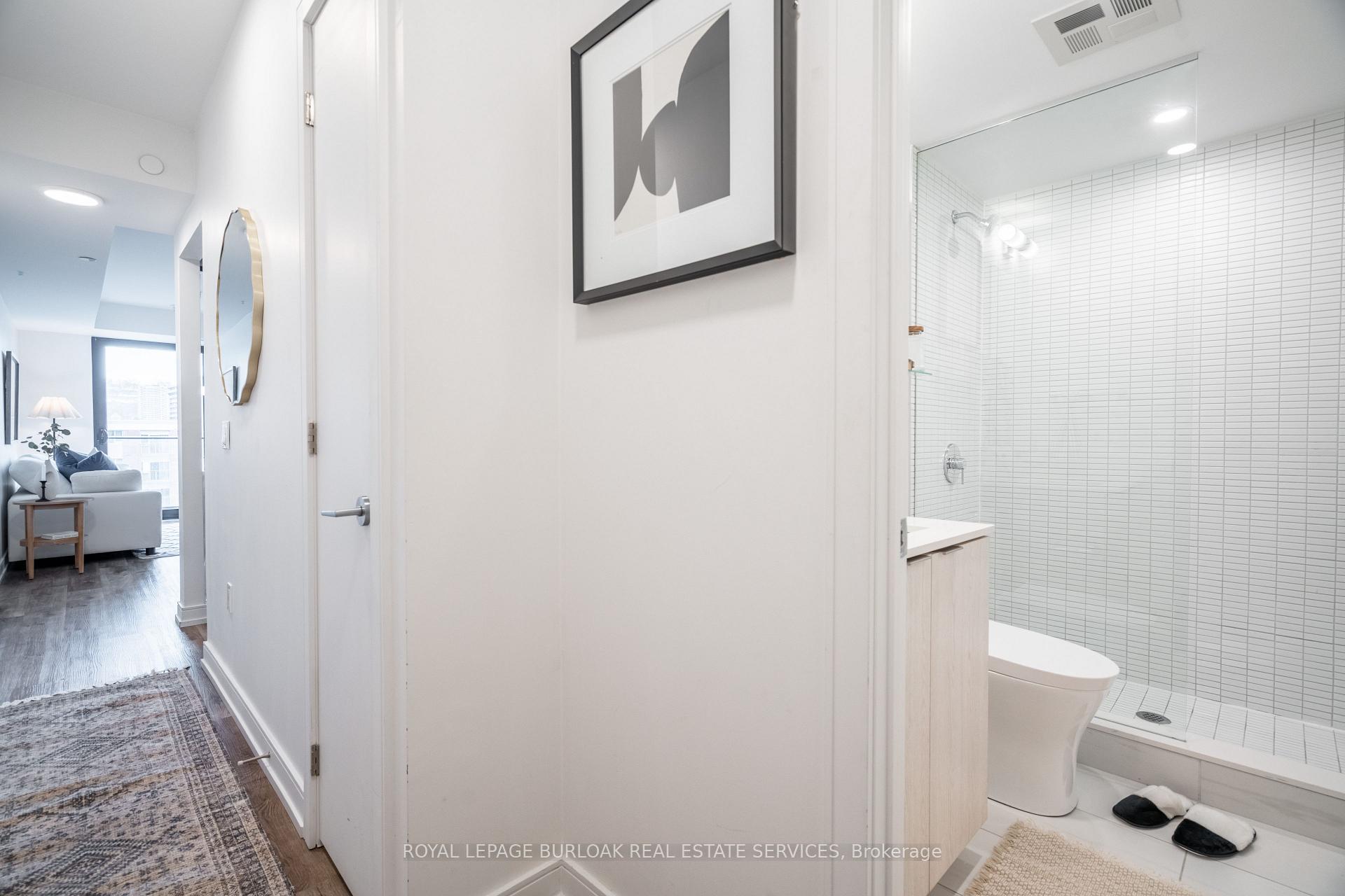 1 Bedroom Condo at 1 Jarvis, Hamilton For sale