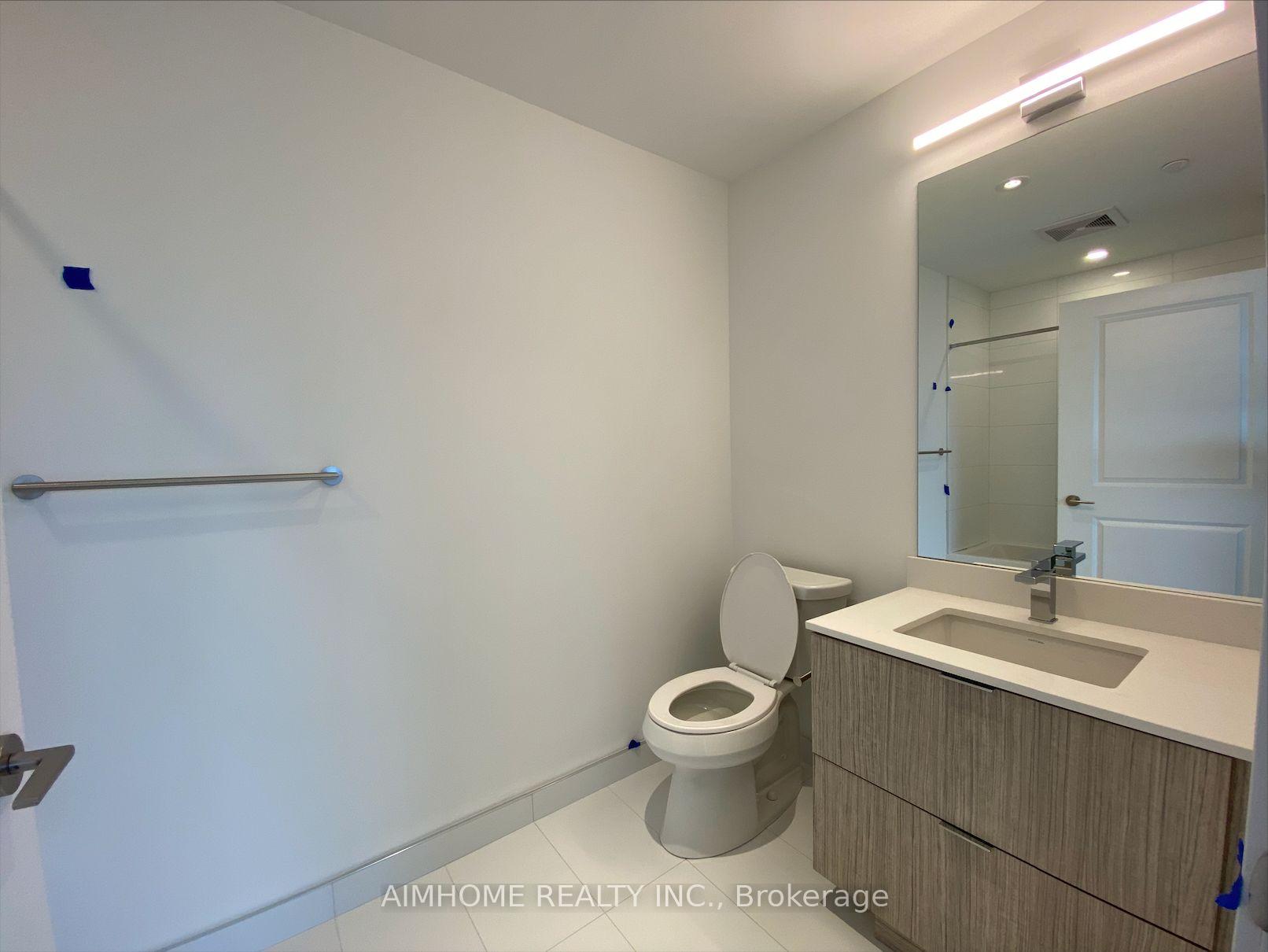 2 Bedrooms Condo at 395 Bloor, Toronto For sale
