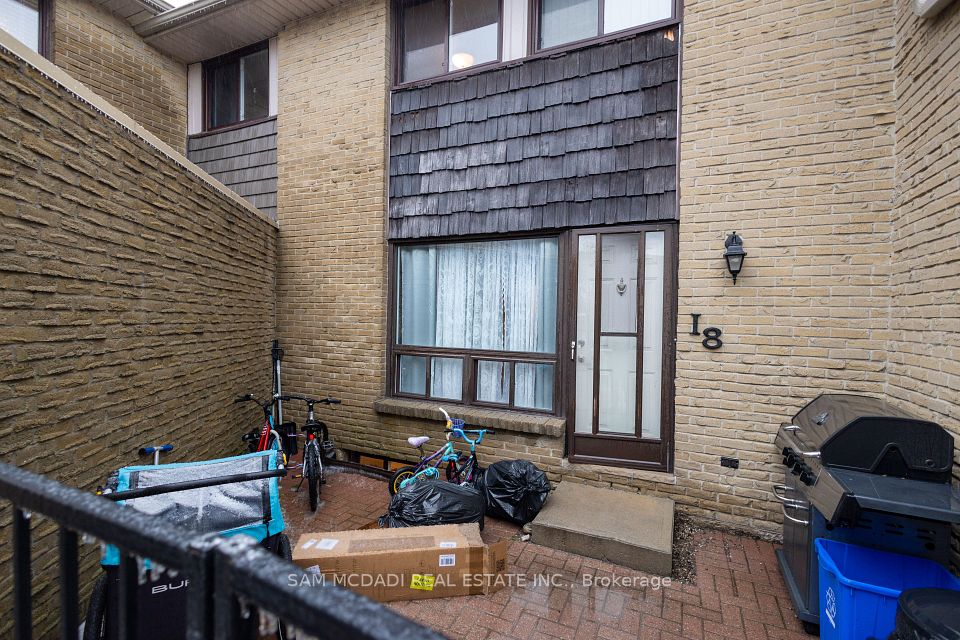 #18 - 500 Southdale Road, London South, ON N6E 1A4