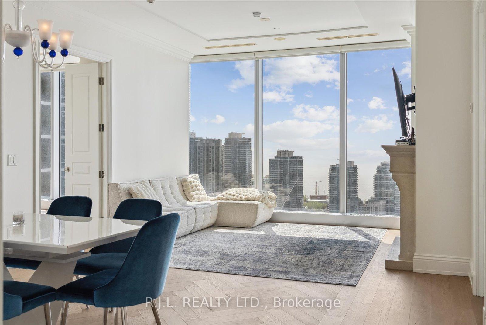 1 Bedroom Condo at 183 Wellington, Toronto For sale