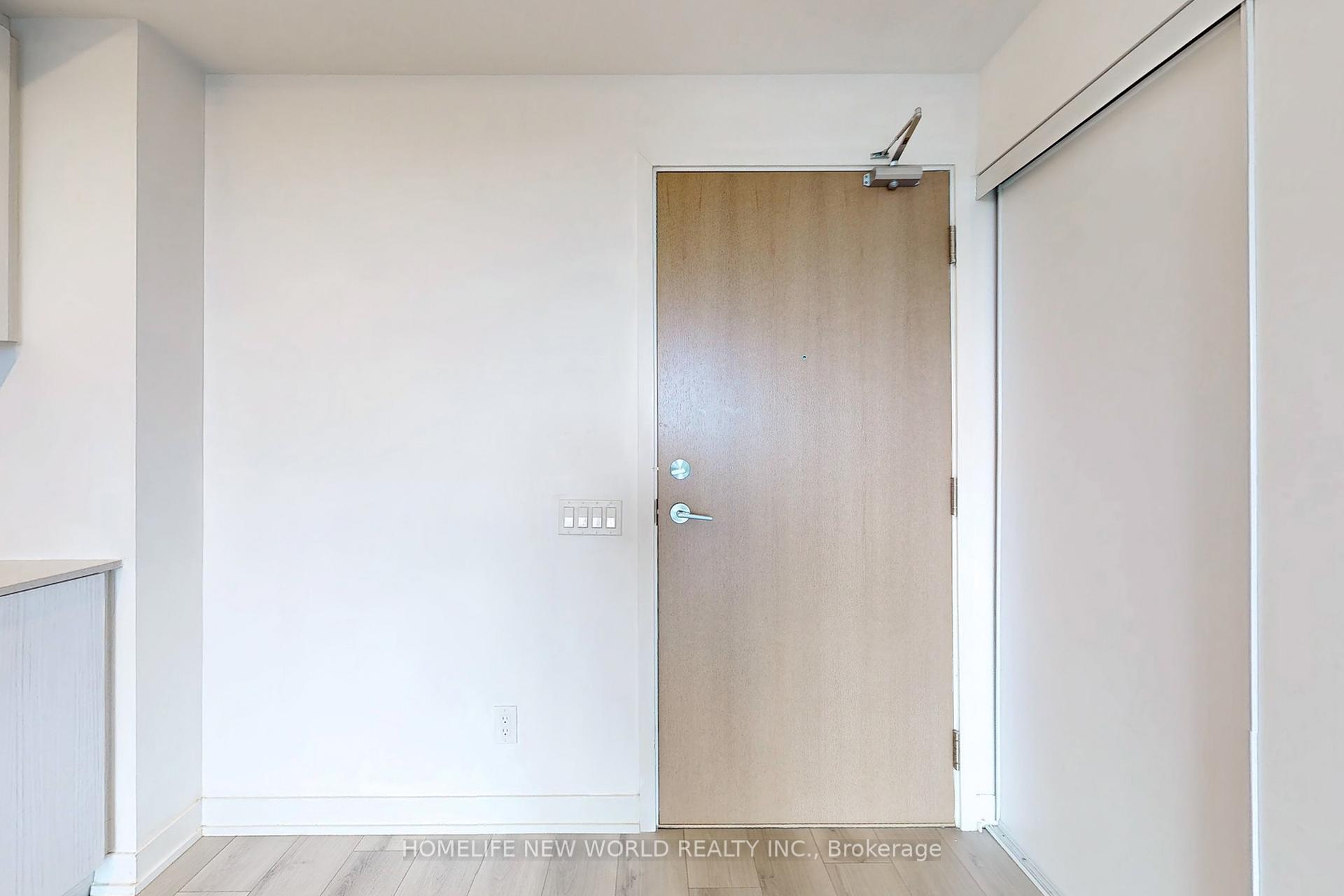 2 Bedrooms Condo at 1787 St Clair, Toronto For sale