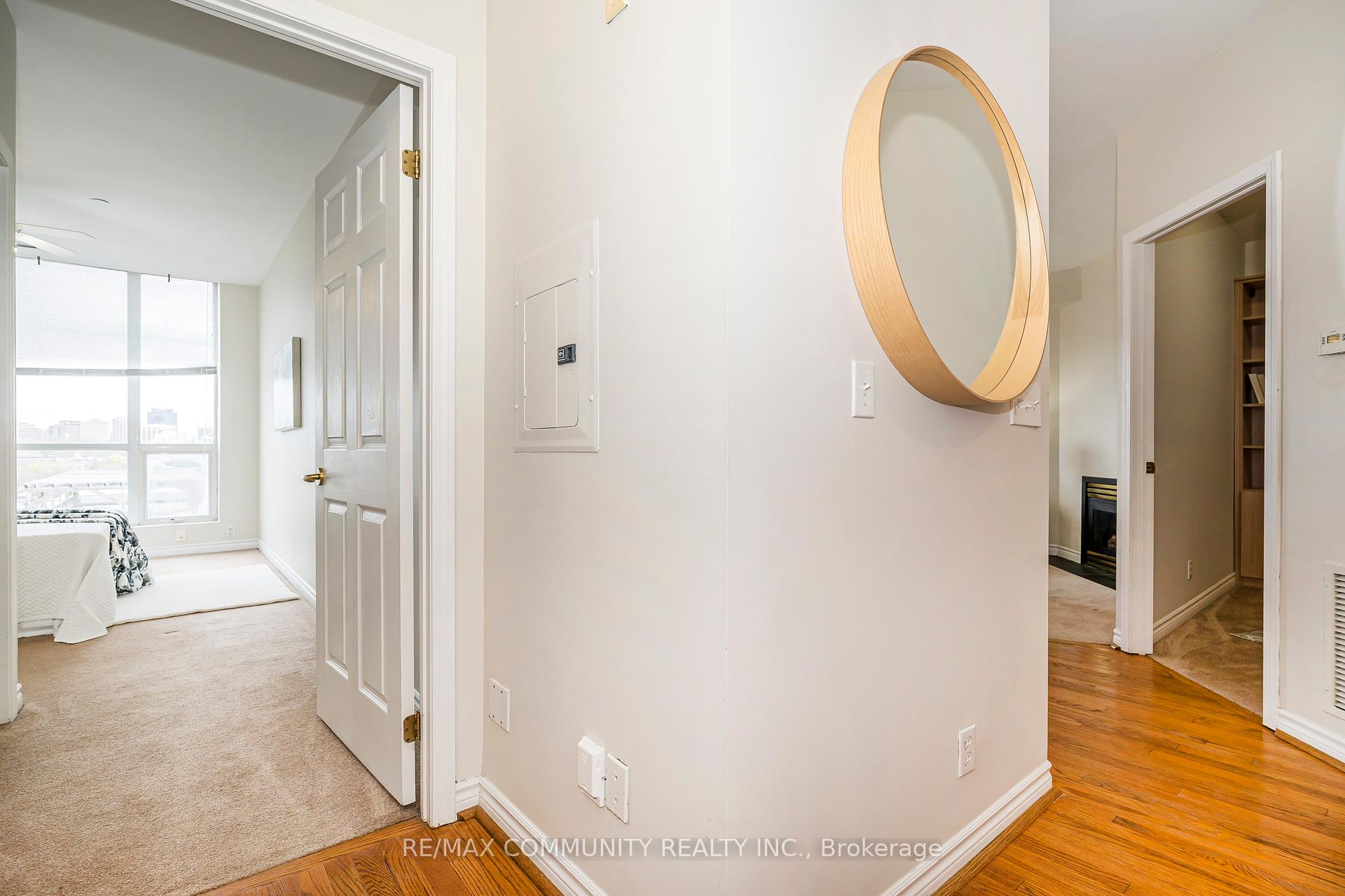 1 Bedroom Condo at 980 Yonge,  Toronto For sale