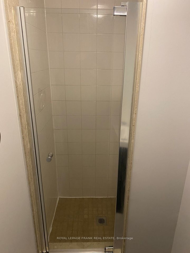 https://trreb-image.ampre.ca/Don1A65MOnjduz9PtSzGE4r0smWXYcX_ca4H53SDAQ4/rs:fit:960:960/wm:.5:so:0:50:.4/wmsh:10/wmt:PHNwYW4gZm9yZWdyb3VuZD0nd2hpdGUnIGZvbnQ9JzY4Jz5ST1lBTCBMRVBBR0UgRlJBTksgUkVBTCBFU1RBVEUsIEJyb2tlcmFnZTwvc3Bhbj4/L3RycmViL2xpc3RpbmdzLzQwLzU4LzE2LzIyL3AvZWM2OWUyOTgtNzMzYy00ODViLTk0NzEtNDIzMDZjYjkzOTU5LmpwZw.jpg