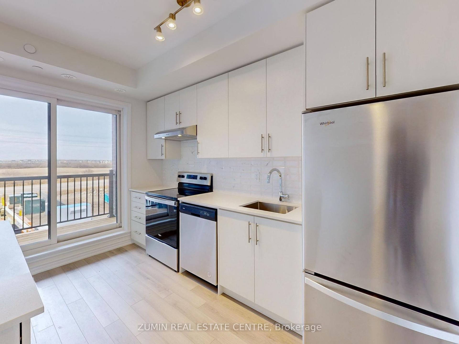 2 Bedrooms Condo at 349 Wheat Boom, Oakville For sale