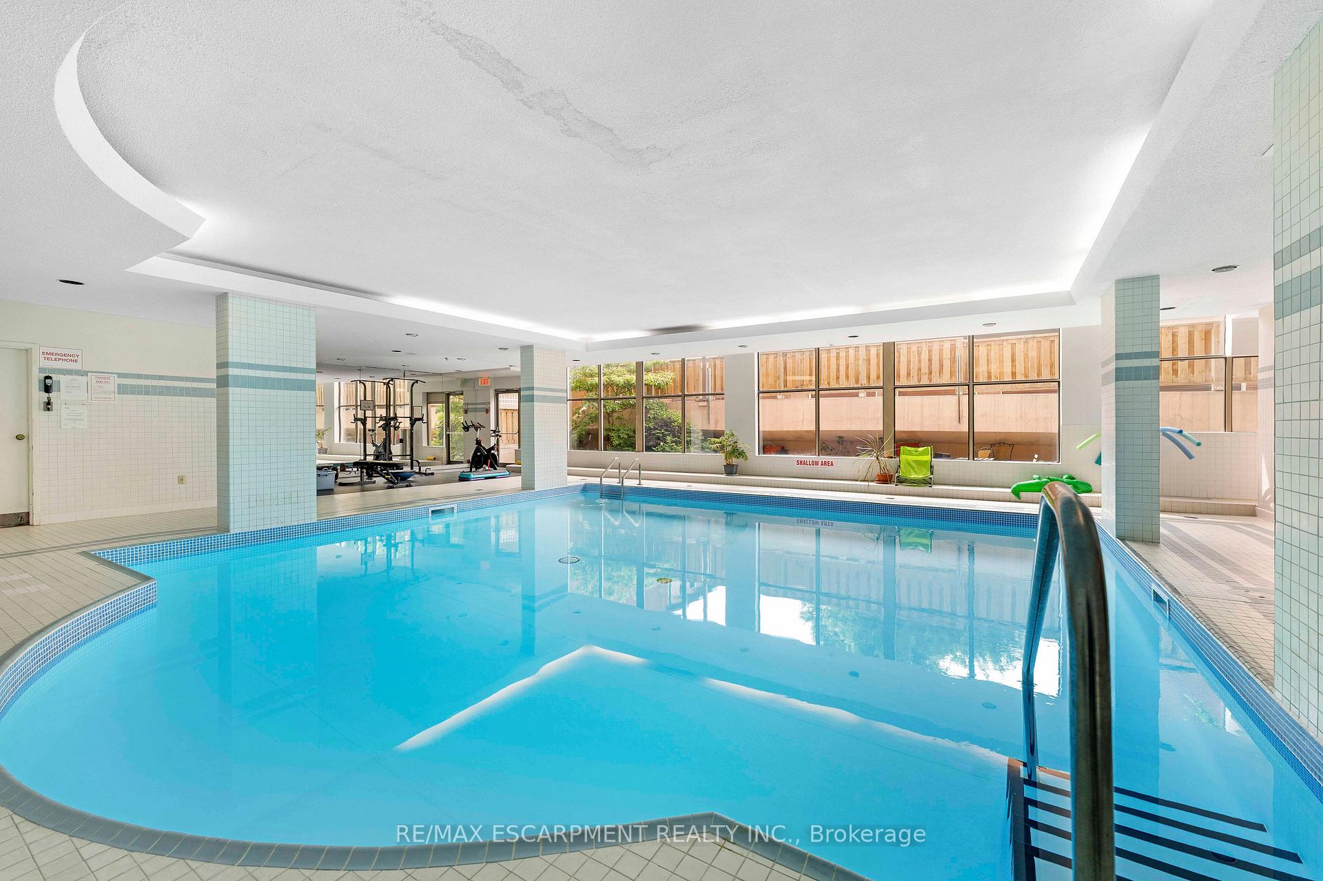 3 Bedrooms Condo at 65 Scadding, Toronto For sale