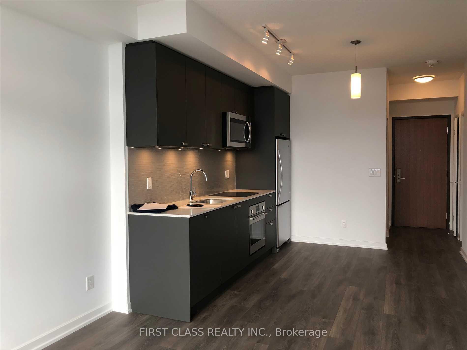 2 Bedrooms Condo at 56 Forest Manor,  Toronto For sale