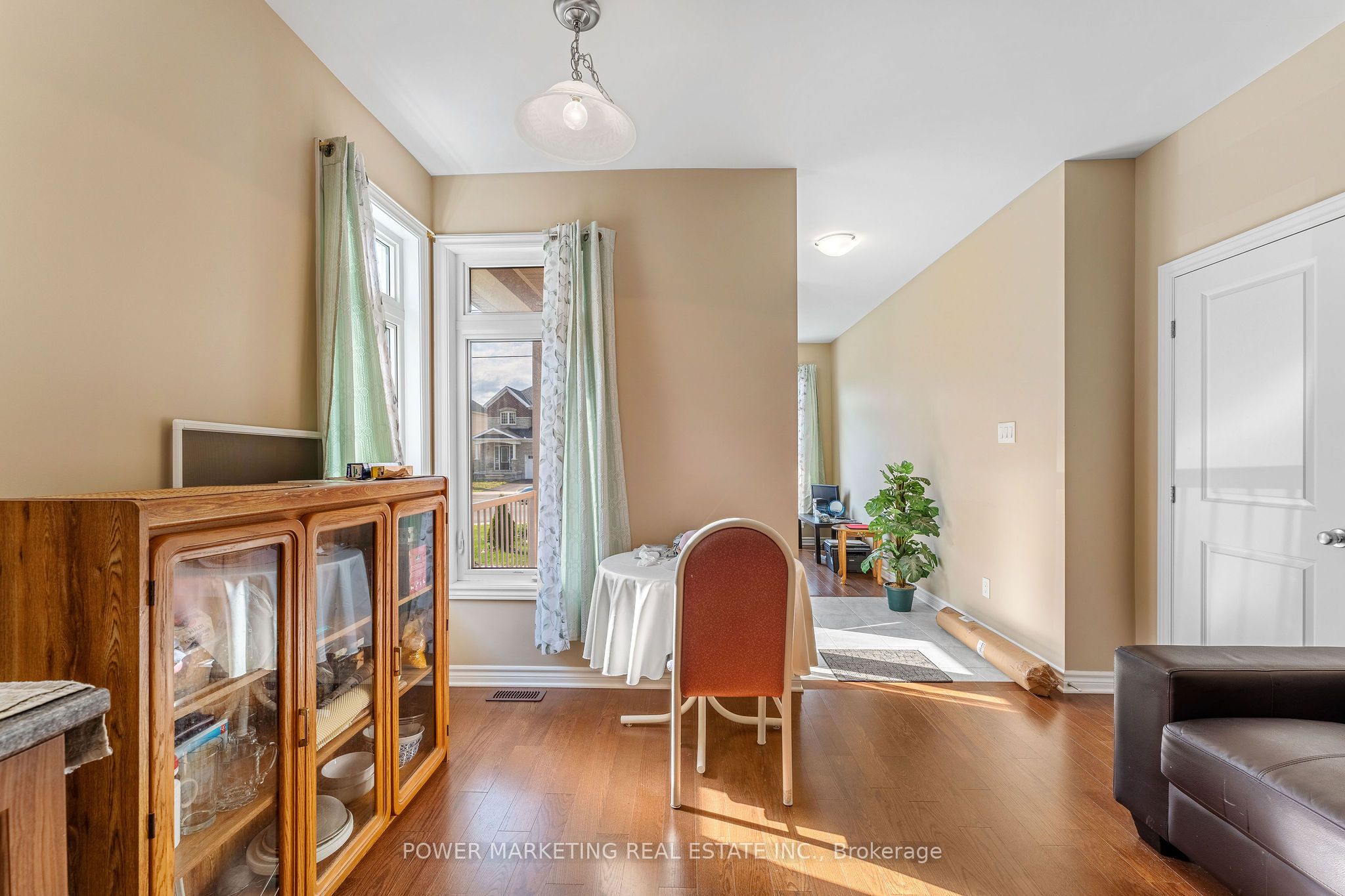 6356 RENAUD Road