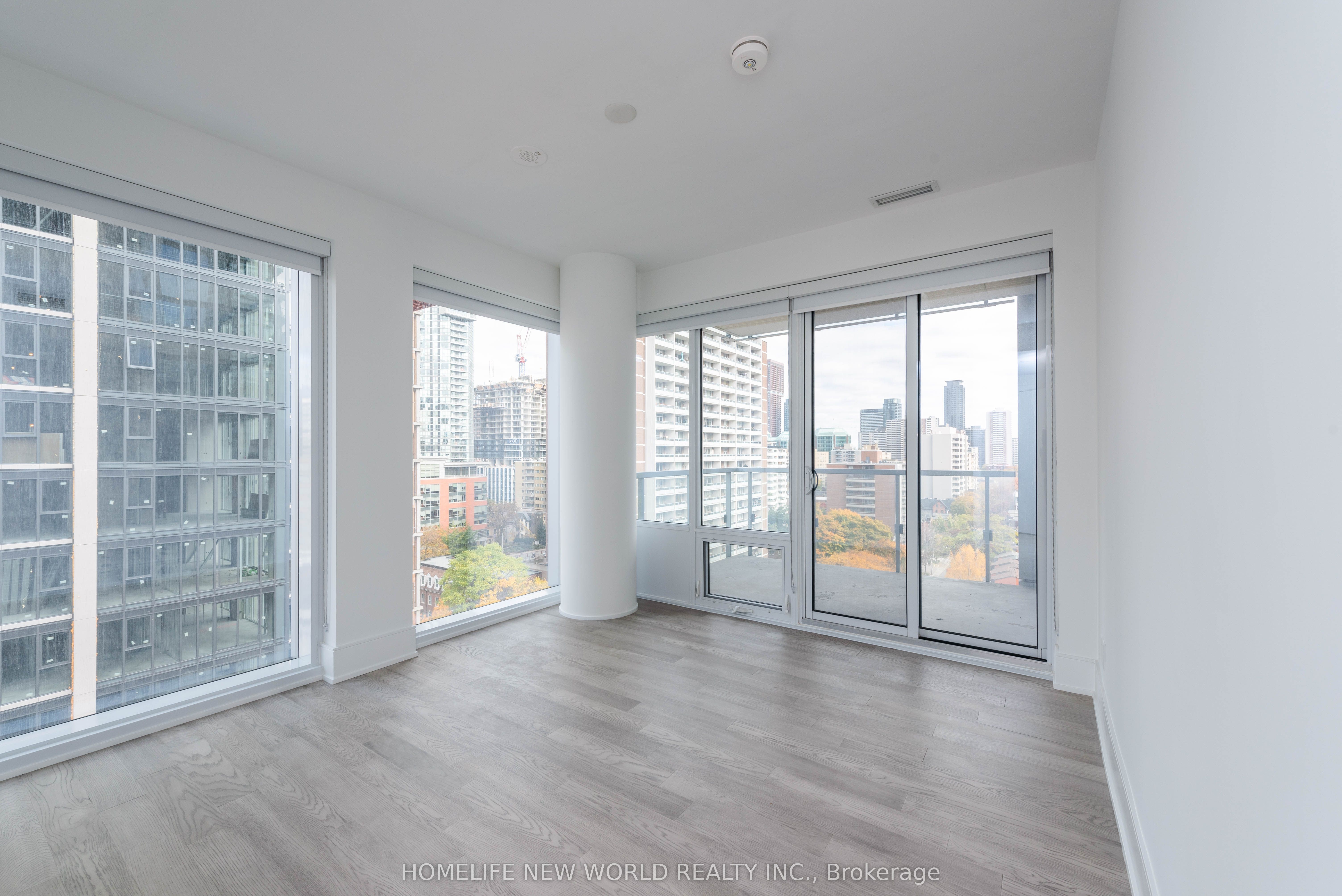 1 Gloucester Street, #1116