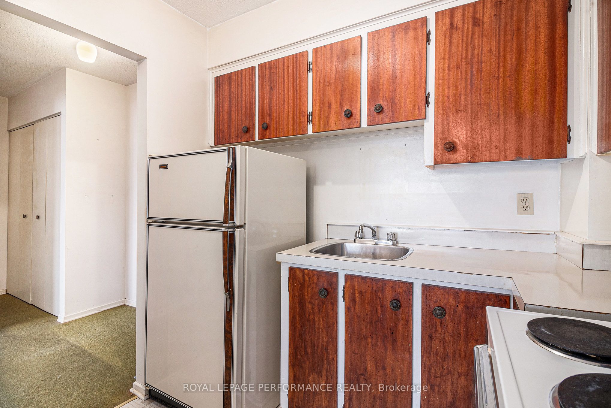 2044 Arrowsmith Drive, #204A