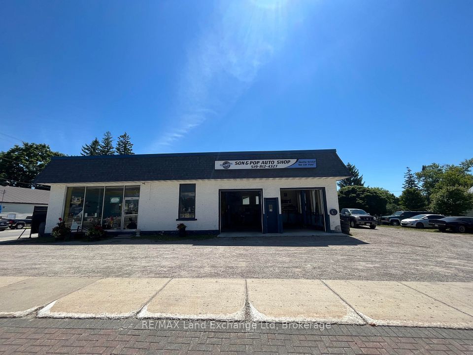 504 Campbell Street, Huron-Kinloss, ON N0G 2H0