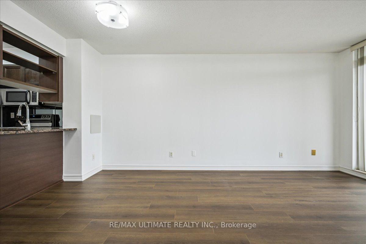 1 Bedroom Condo at 2365 Central Park, Oakville For sale