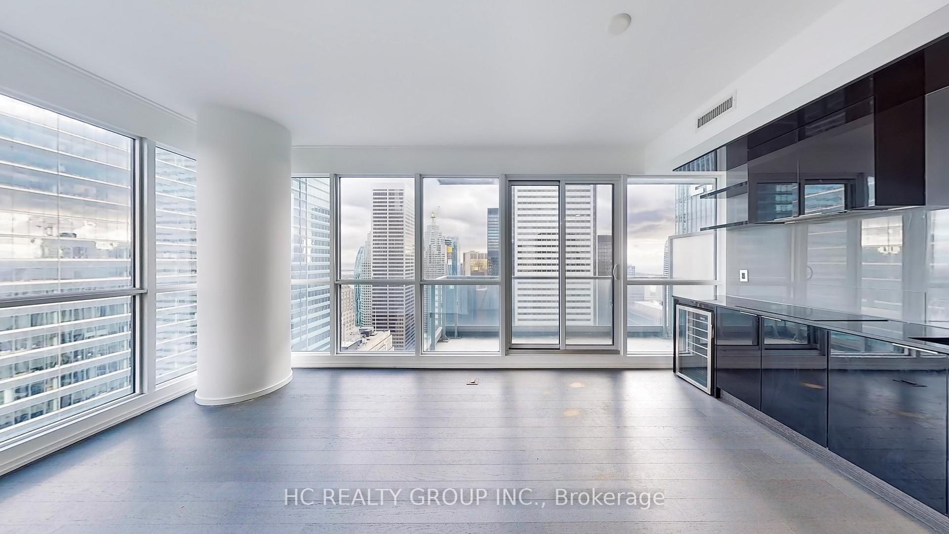 2 Bedrooms Condo at 70 Temperance, Toronto For sale