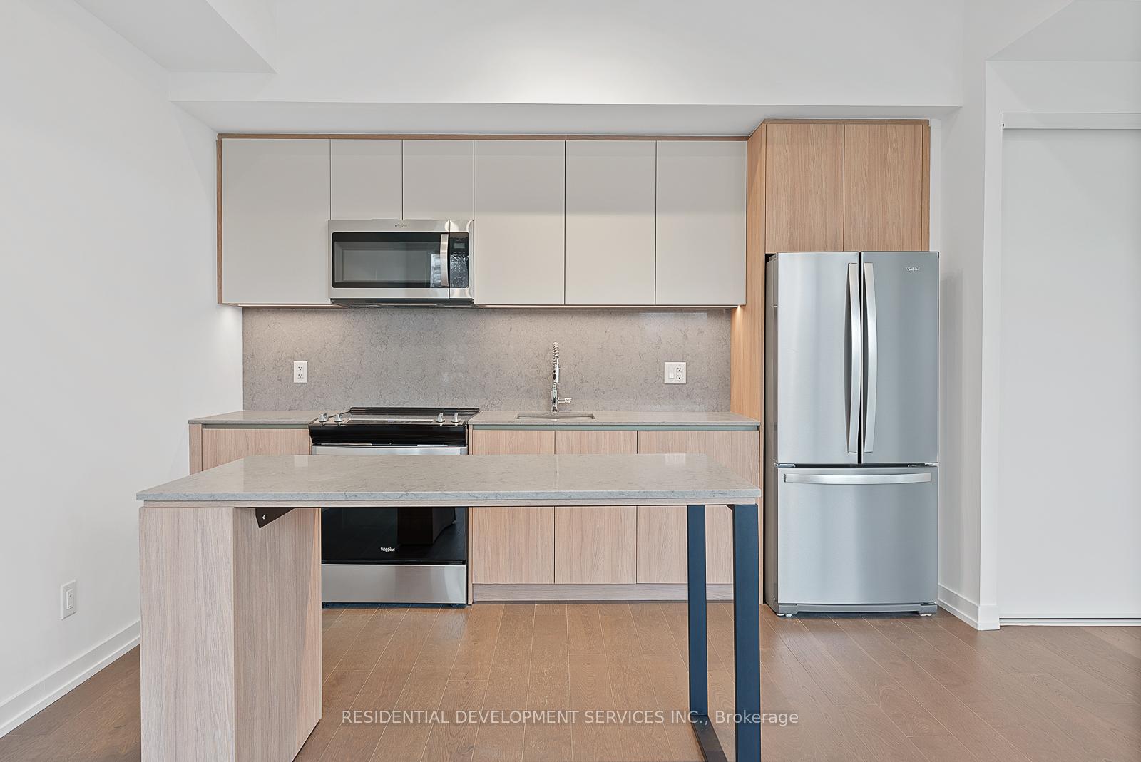 3 Bedrooms Condo at 15 Maryport Ave,  Toronto For sale