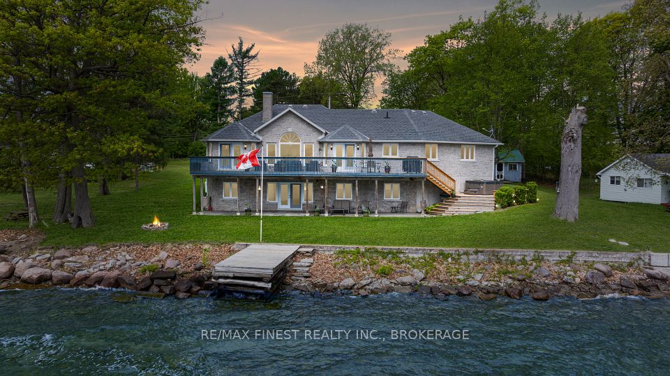 121 Hickory Lane, Frontenac Islands, ON K0H 2Y0