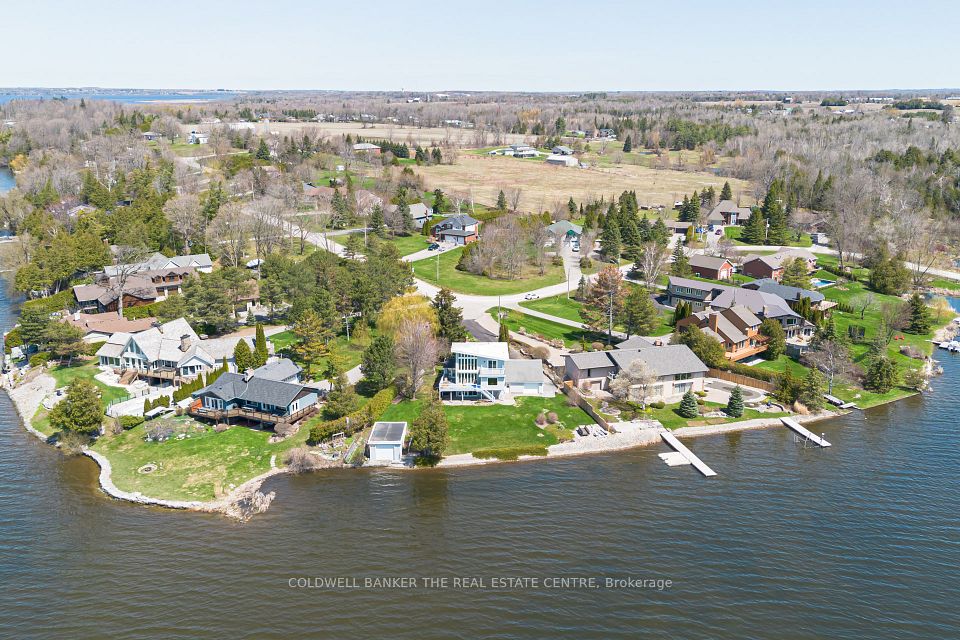 273 Stephenson Point
