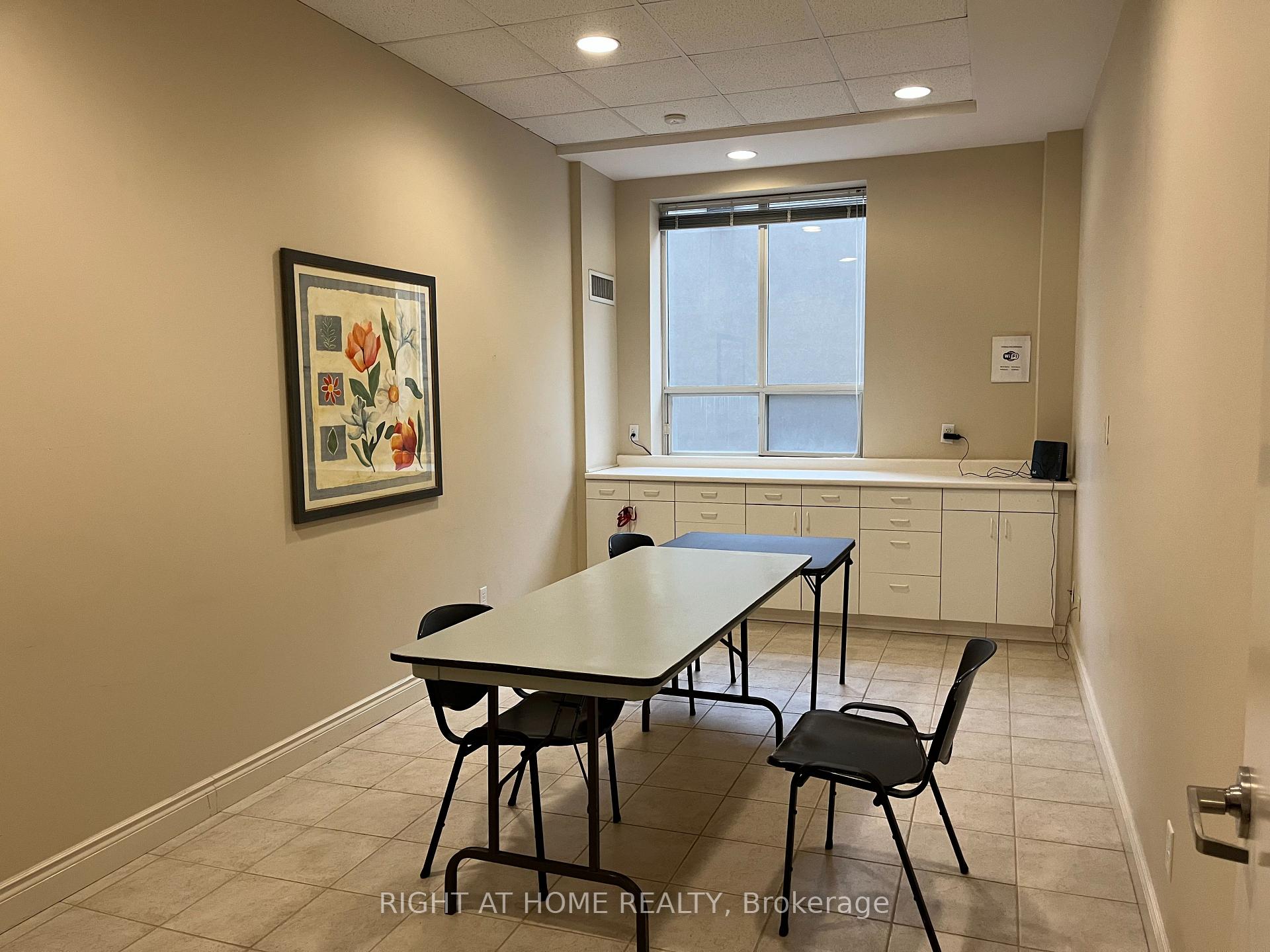 1 Bedroom Condo at 3130 Yonge, Toronto For sale