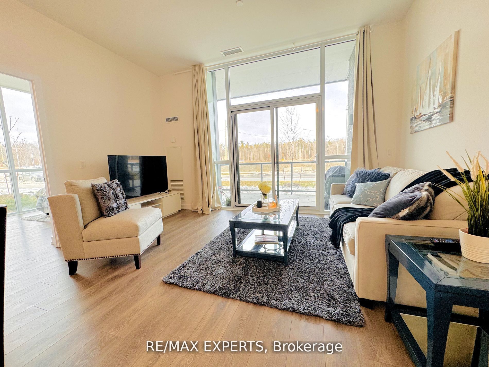 415 Sea Ray Avenue 105