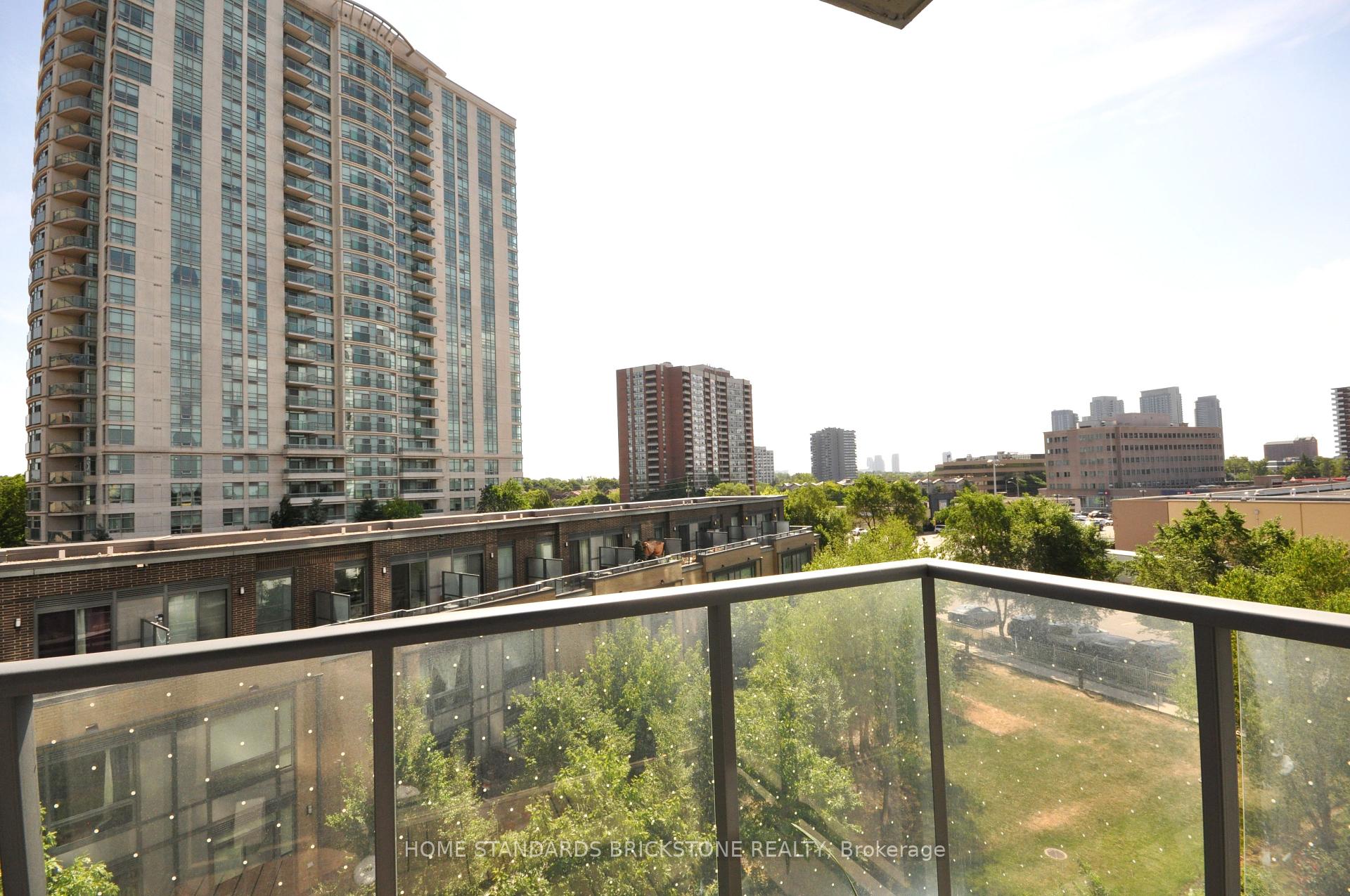 2 Bedrooms Condo at 195 Bonis, Toronto For sale