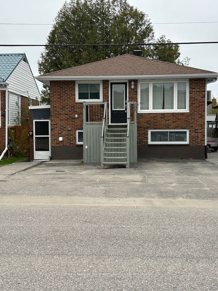 155 King Street, North Bay, ON P1B 1P1