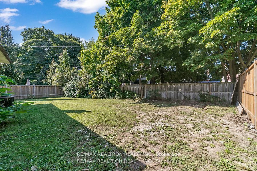66 Claywood Road