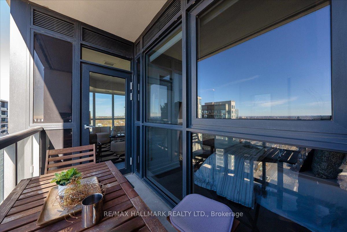 2 Bedrooms Condo at 501 St Clair, Toronto For sale