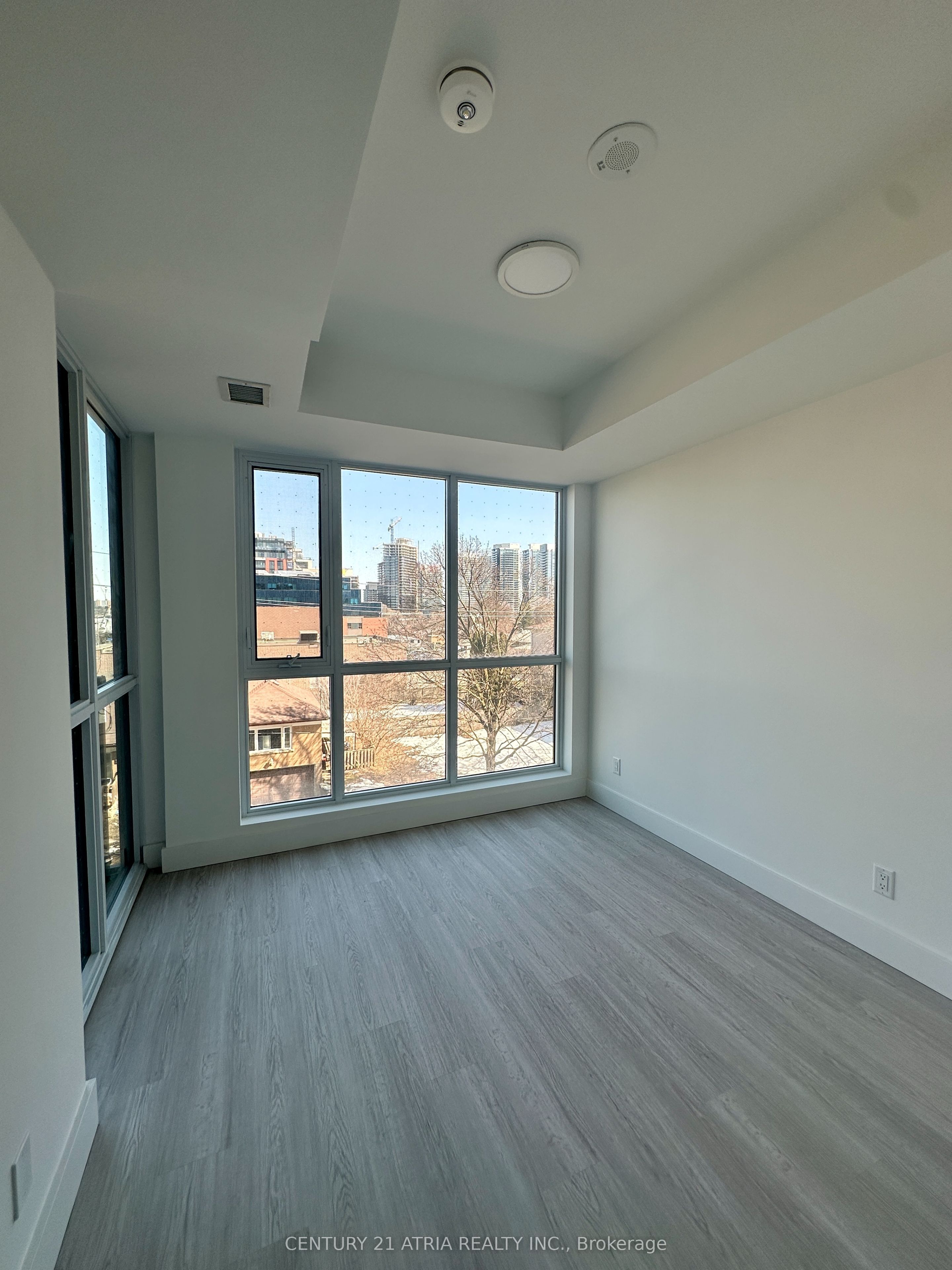 625 Sheppard Avenue E, #320