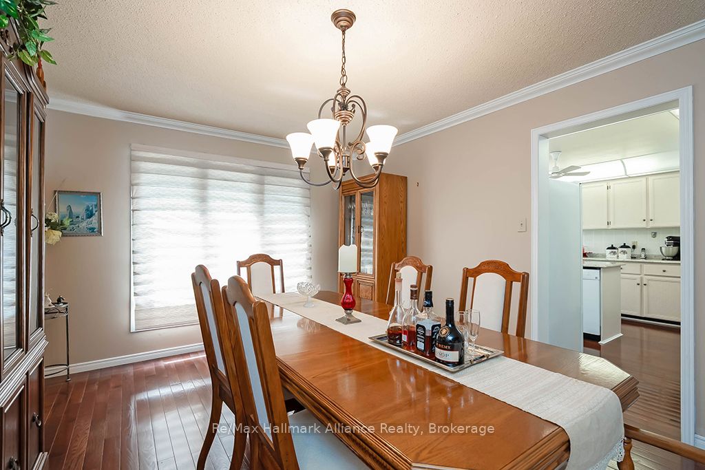 1151 Manor Road