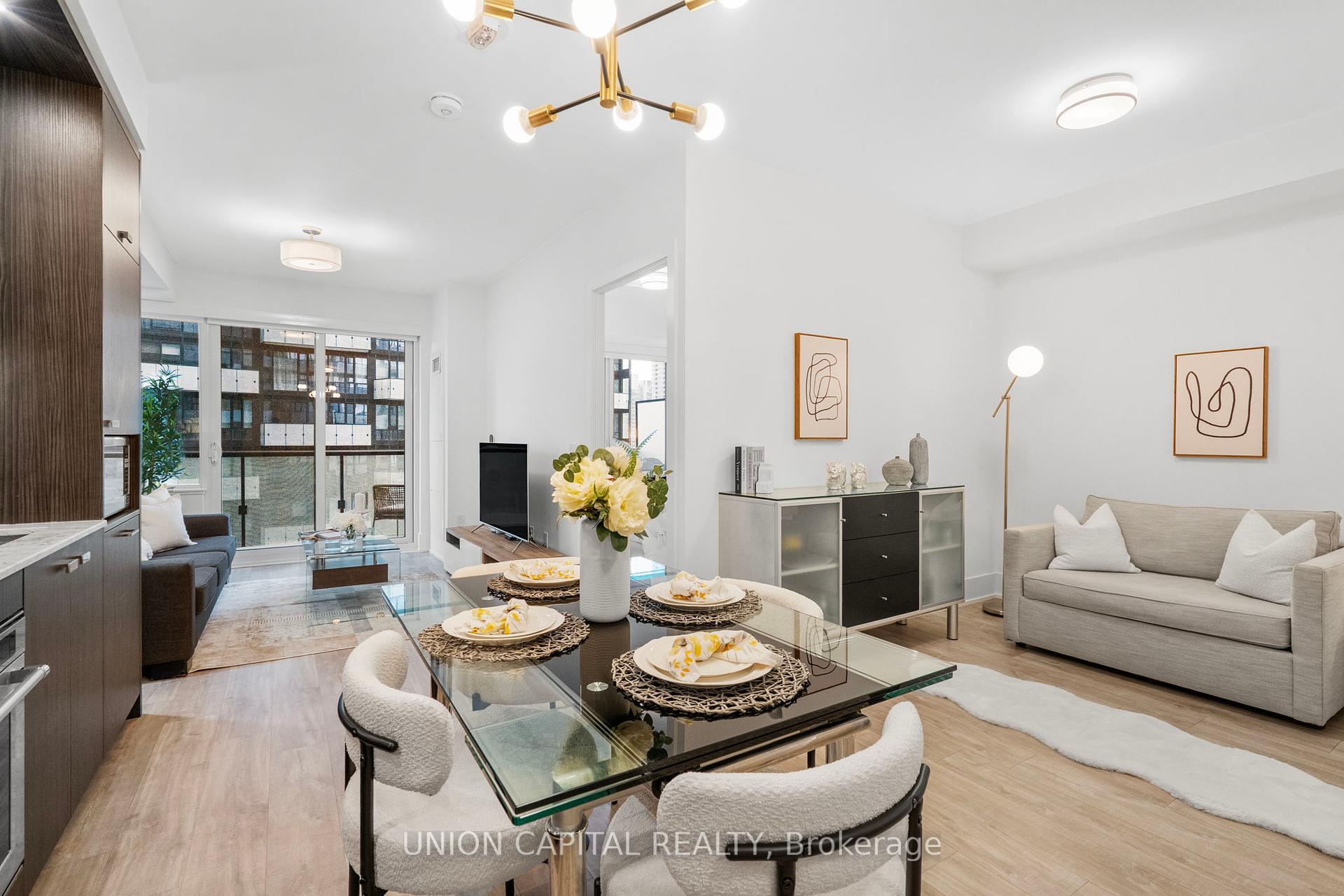 2 Bedrooms Condo at 480 Front, Toronto For sale