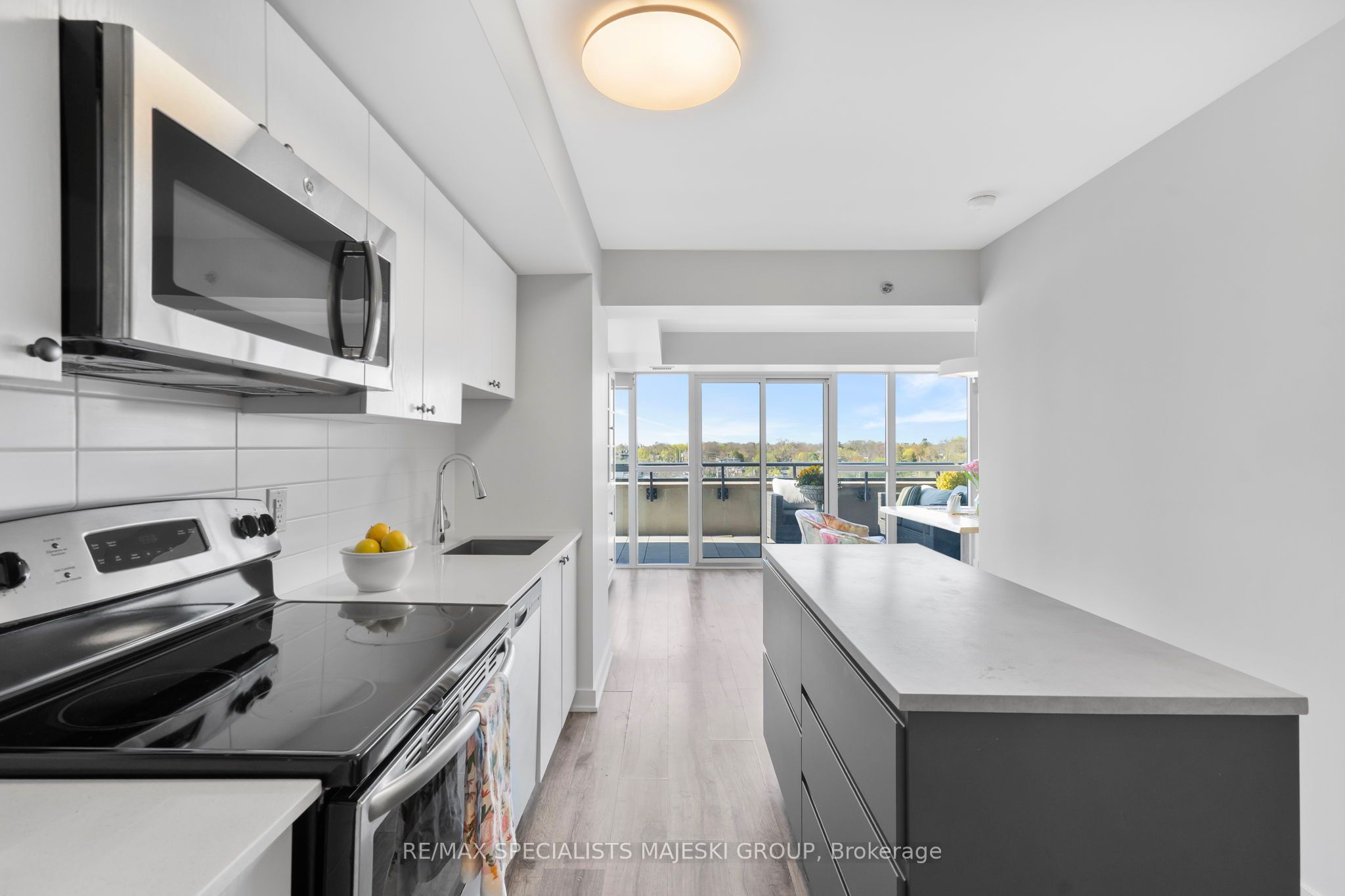 11 Superior Avenue, #706