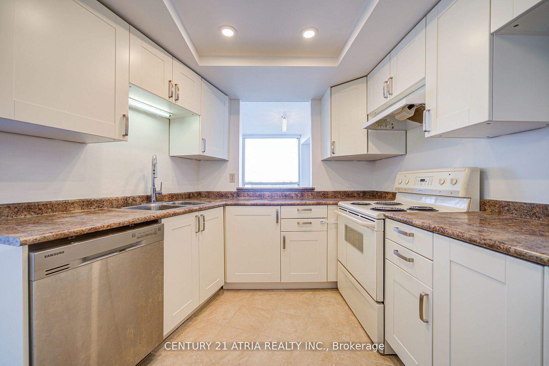 1360 Rathburn Road E, #1505