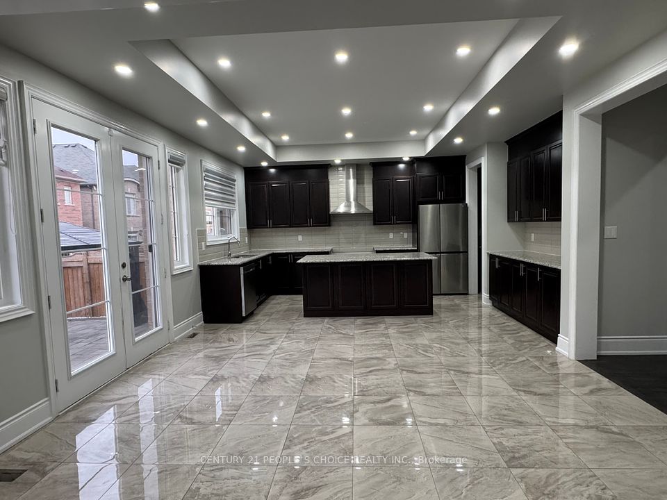 41 Trail Rider Drive, Brampton, ON L6P 4J9