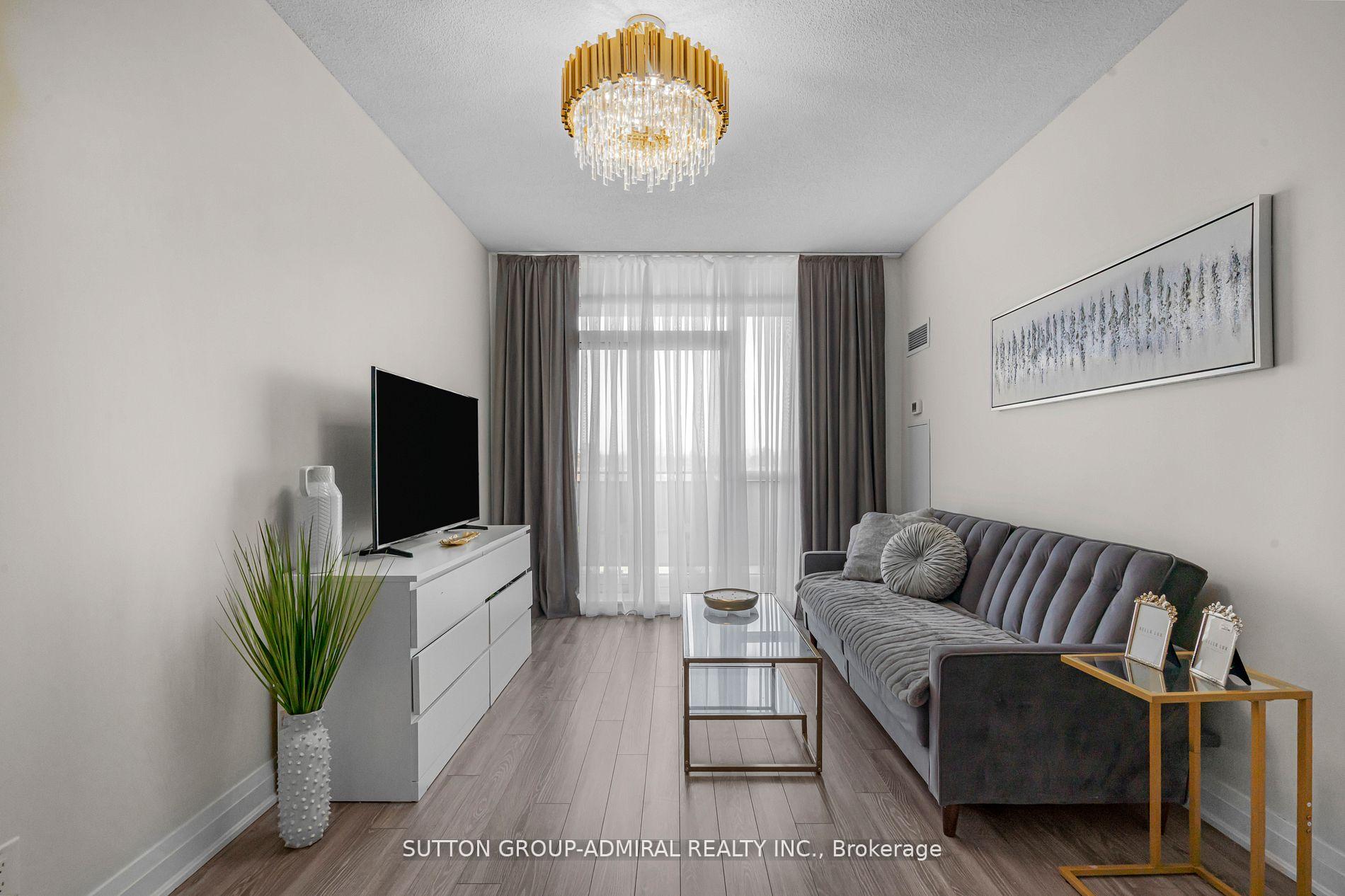 1 Bedroom Condo at 520 Steeles, Vaughan For sale