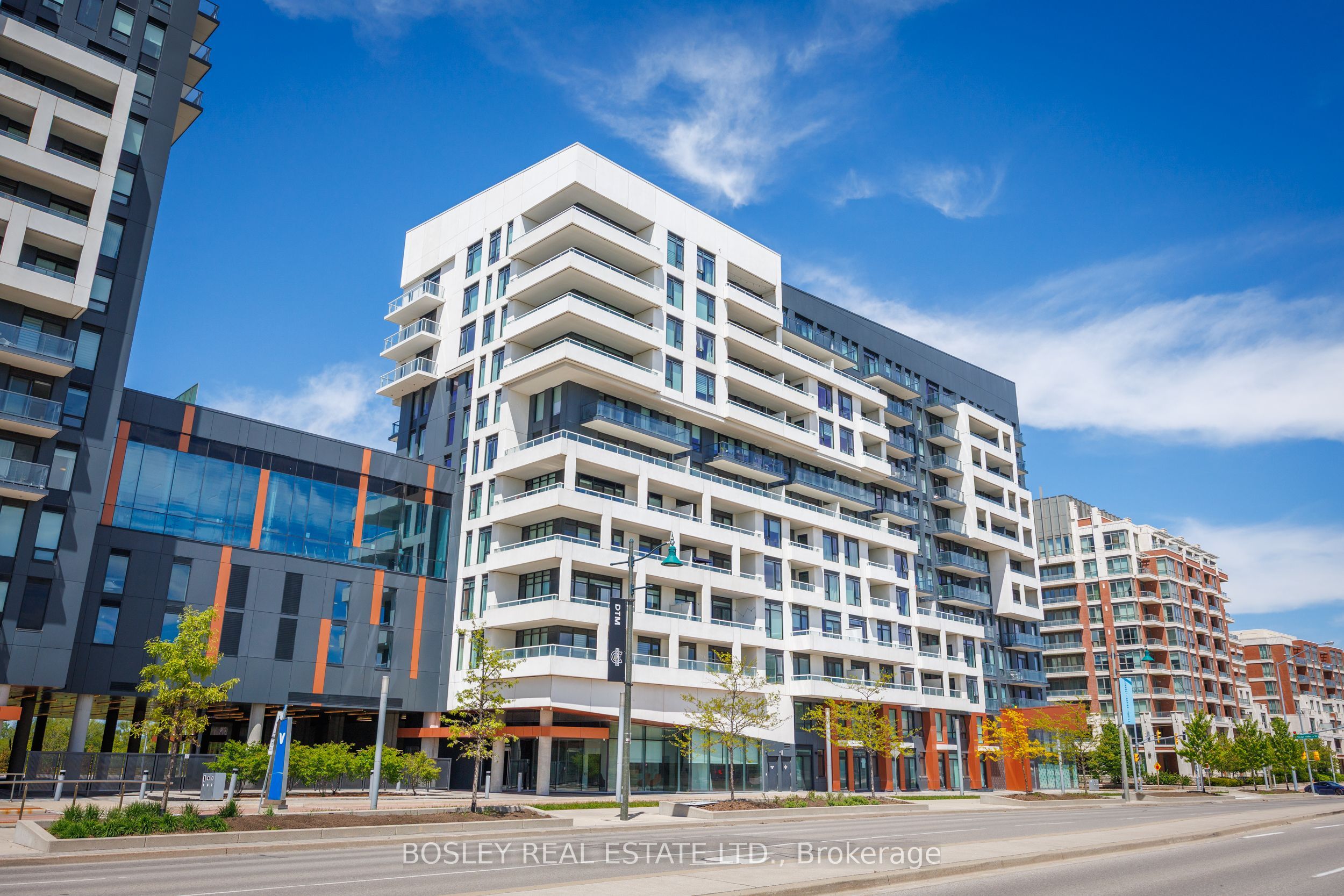 8 Rouge Valley Drive W, #908